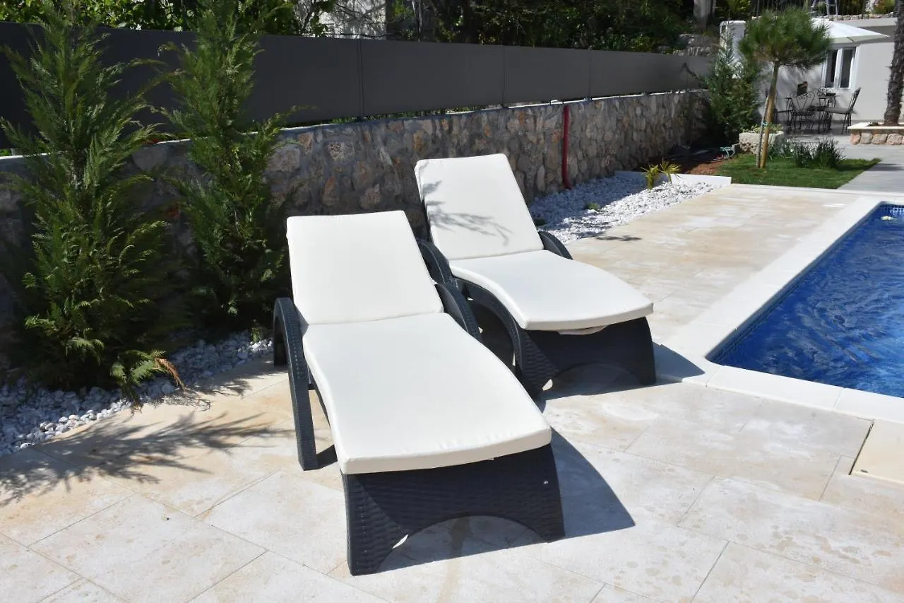 Villa Vila Palma Vrbnik Croatia