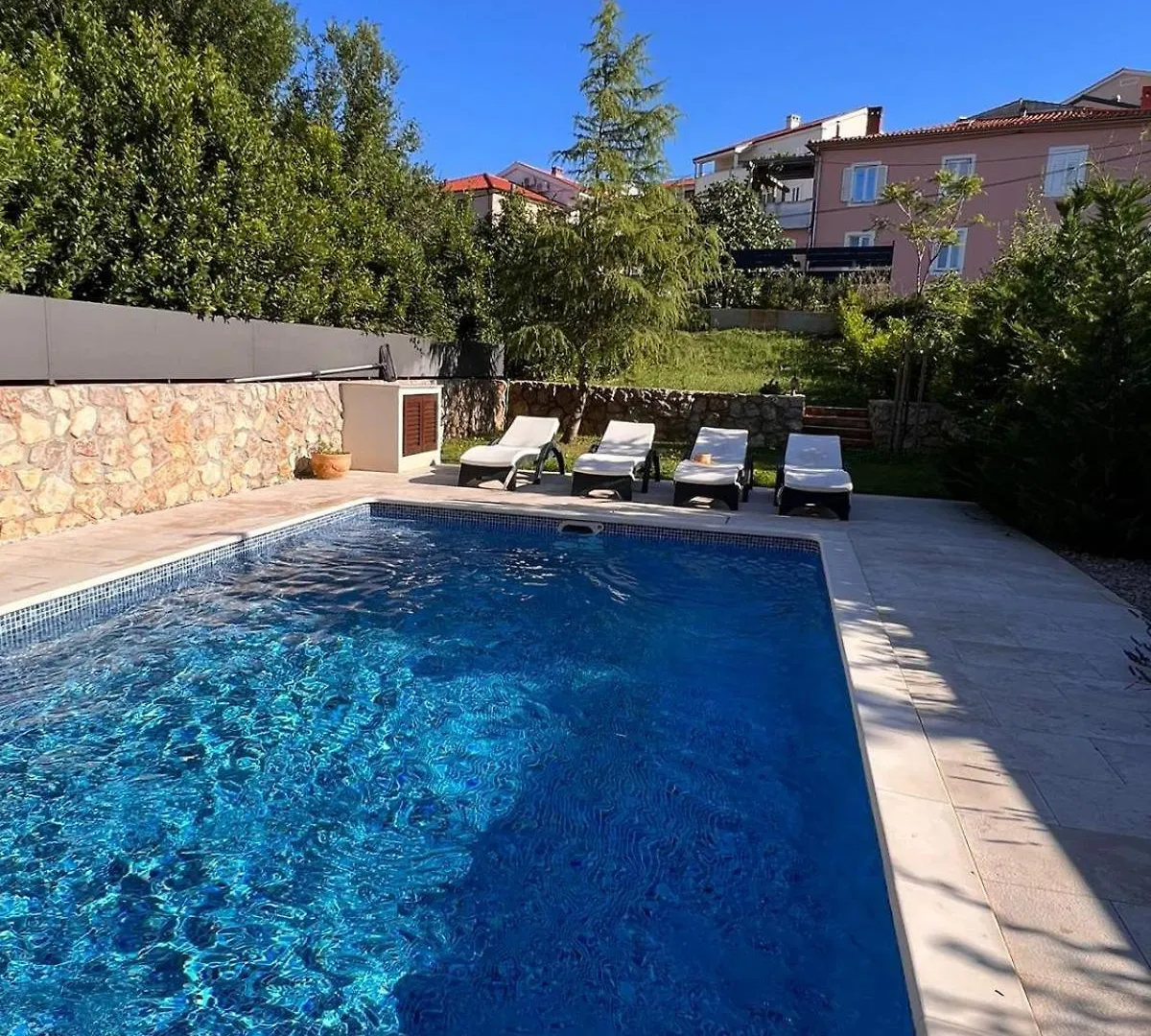 Vila Palma Vrbnik 0*,  Croatia